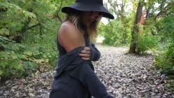 MeetMadden.22.10.12.No.Panties.And.Fishnets.XXX.1080p.MP4-LEWD