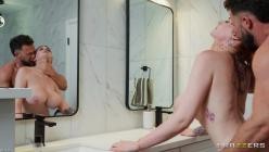 BrazzersExxtra.25.12.26.Abigaiil.Morris.Thick.Nurse.Loves.Thick.Cock.XXX.1080p.MP4-WRB