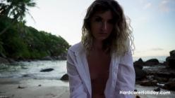 HardcoreHoliday.24.10.25.Candice.Demellza.Beachside.Tease.XXX.1080p.MP4-WRB