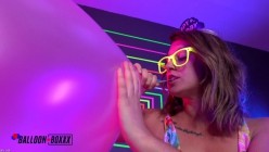 AmateurBoxxx.20.05.23.Shey.Isles.Glowing.Birthday.Girl.Blows.Balloons.XXX.1080p.MP4-KTR