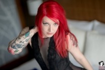 SuicideGirls - Lady Roses Are Red - 45 Pics