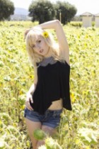 SuicideGirls   MelissaDrew Sunflower Summer