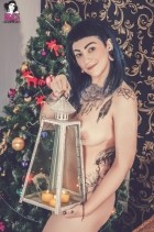 SuicideGirls - Amandaekimmu Merry Christmas Day - 54 Pics